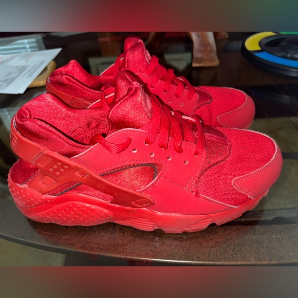 nike huarache size 7 youth